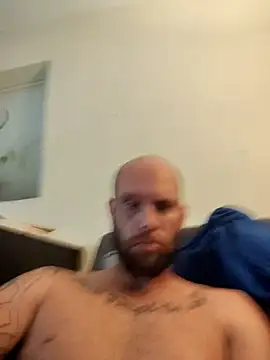 Snapshot of CaptCraker chatting on 03.14.26 CaptCraker online show from 03.14.26