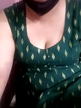 Gujju bhabhi69 online show from 05.02.26