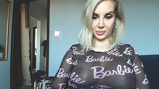 SexyQueenNina online show from 01.18.26