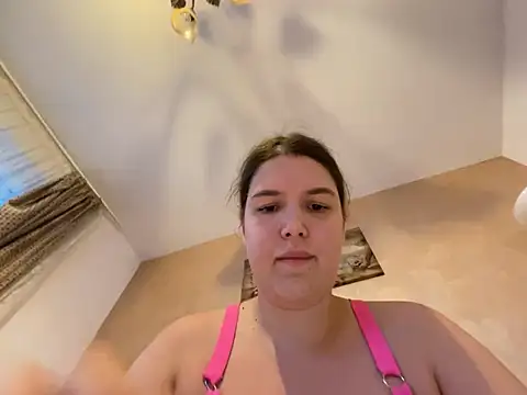 BettyyBlue online show from 06.21.26