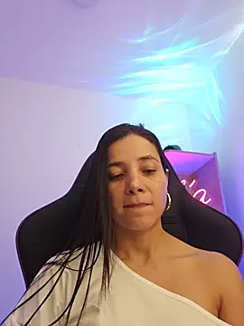 miaeyex online show from 05.20.26