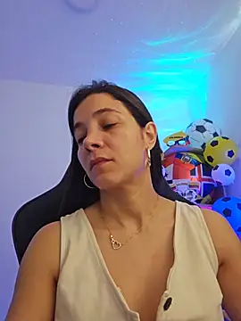 miaeyex online show from 06.15.26