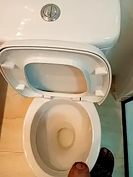 kiwi-strip online show from 03.28.26