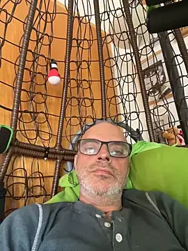 Snapshot of Thomate24 chatting on 03.22.26 Thomate24 online show from 03.22.26