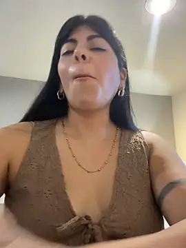 Snapshot of hey_cattt chatting on 03.28.26 hey cattt online show from 03.28.26