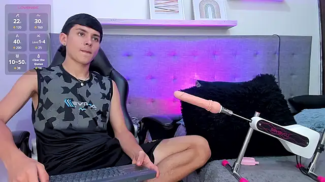 Andrew restrepoo online show from 04.15.26