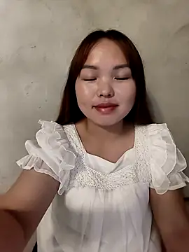 Snapshot of Mina_xYx chatting on 04.29.26 Mina xYx online show from 04.29.26