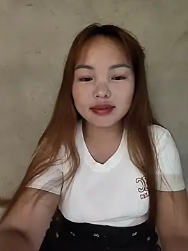 Snapshot of Mina_xYx chatting on 05.12.26 Mina xYx online show from 05.12.26
