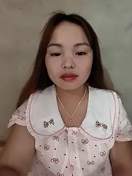 Snapshot of Mina_xYx chatting on 06.01.26 Mina xYx online show from 06.01.26