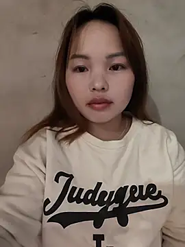 Snapshot of Mina_xYx chatting on 07.28.26 Mina xYx online show from 07.28.26