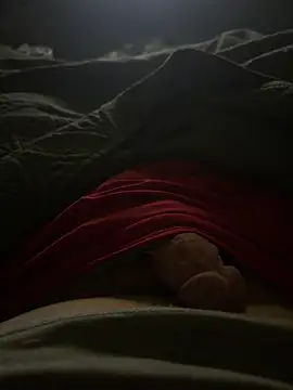 Snapshot of bobbysbone chatting on 03.16.26 bobbysbone online show from 03.16.26