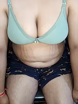 Snapshot of INDIE_GURL chatting on 03.21.26 INDIE GURL online show from 03.21.26