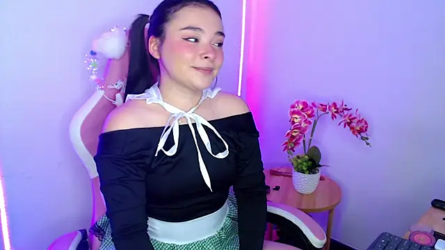 Nahia Brm online show from 04.08.26