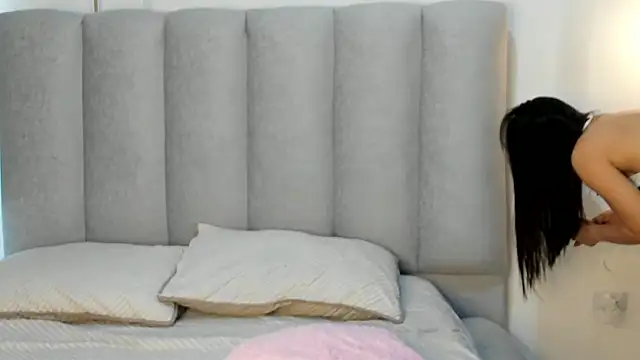 Snapshot of Valentina_lux1 chatting on 05.30.26 Valentina lux1 online show from 05.30.26