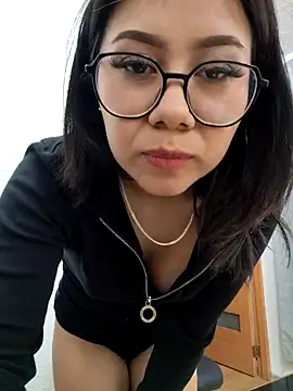 Snapshot of nanybb24 chatting on 04.09.26 nanybb24 online show from 04.09.26