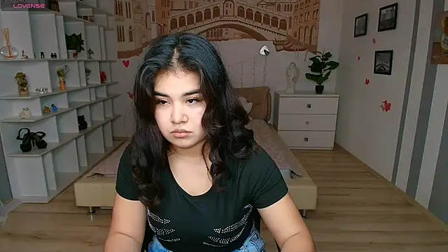 AlicaMayer online show from 03.23.26