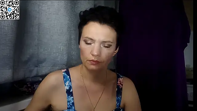 HotMamaQueen234 online show from 06.22.26
