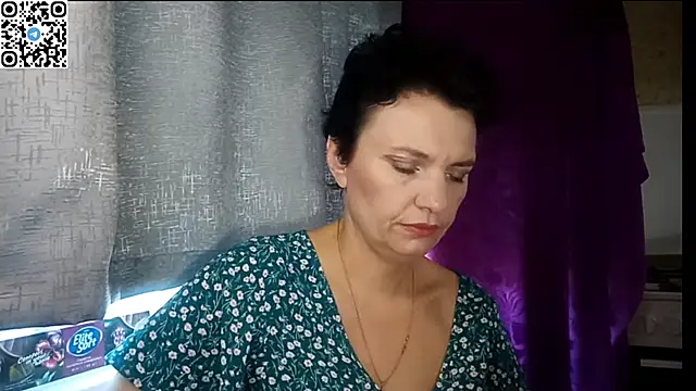 HotMamaQueen234 online show from 06.25.26