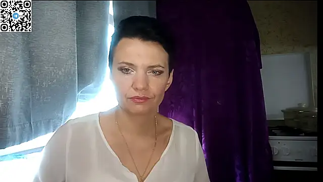 HotMamaQueen234 online show from 06.29.26