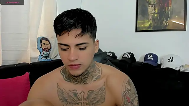 sweetlatinoboy online show from 04.19.26