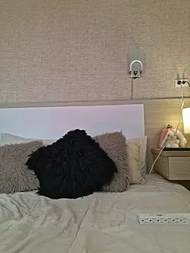 Snapshot of Scarlet_Evanss_ chatting on 07.23.26 Scarlet Evanss online show from 07.23.26