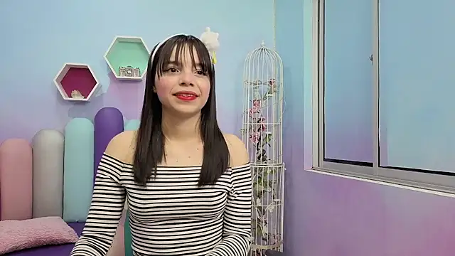 Isaa Skinny online show from 05.17.26