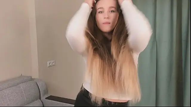 Snapshot of CoriEustis chatting on 03.20.26 CoriEustis online show from 03.20.26