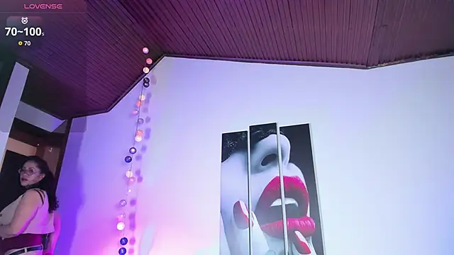 Mariia Paulaa online show from 03.18.26