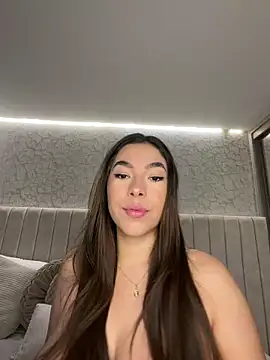 Snapshot of DannaMarshall chatting on 05.13.26 DannaMarshall online show from 05.13.26