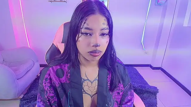 AryahMoonn online show from 05.01.26