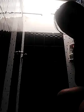 LatinSquirtBaby online show from 05.29.26