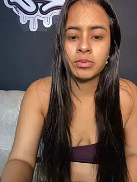 lucirganaxxx online show from 04.28.26