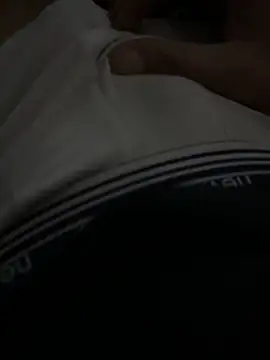 Snapshot of jeromelightskin5 chatting on 03.17.26 jeromelightskin5 online show from 03.17.26