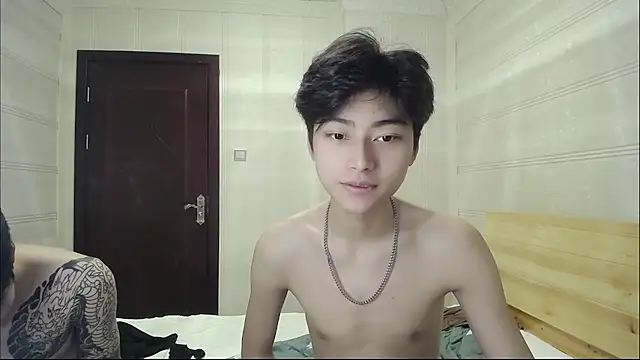 XX-XIUXIU online show from 05.14.26