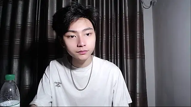 XX-XIUXIU online show from 06.10.26