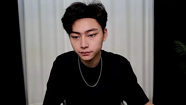 XX-XIUXIU online show from 06.13.26