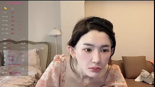 Snapshot of kiki-12 chatting on 07.15.26 kiki-12 online show from 07.15.26