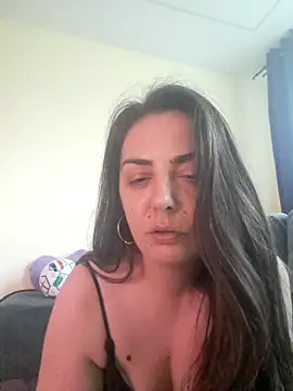 Snapshot of Arya_Malone chatting on 06.18.26 Arya Malone online show from 06.18.26