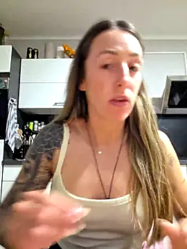 NicoleKaiser online show from 04.22.26