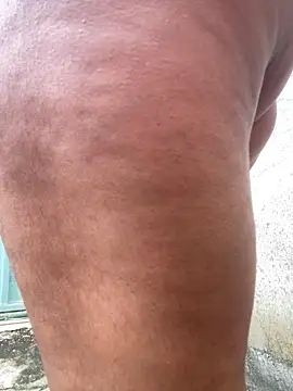 eu lauraa online show from 03.25.26