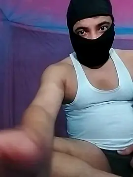 Snapshot of bullonaroll chatting on 04.03.26 bullonaroll online show from 04.03.26