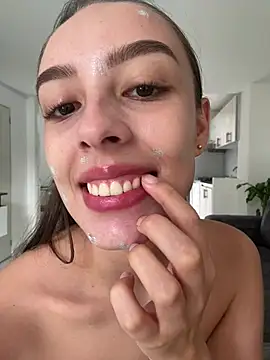 Snapshot of Lauren_Storm chatting on 07.17.26 Lauren Storm online show from 07.17.26