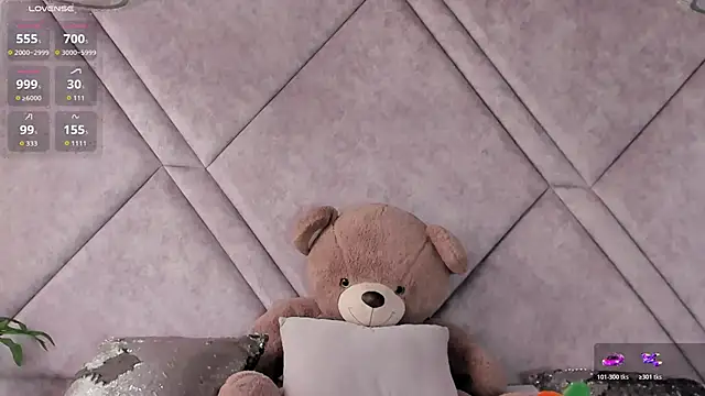Snapshot of Amora_96 chatting on 04.09.26 Amora 96 online show from 04.09.26