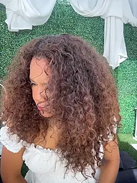 CurlyOopsieXXX online show from 07.04.26