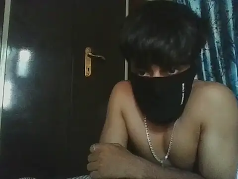Snapshot of fuckinghot6969 chatting on 04.30.26 fuckinghot6969 online show from 04.30.26