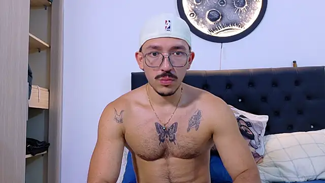 Snapshot of calvin_keller chatting on 03.19.26 calvin keller online show from 03.19.26