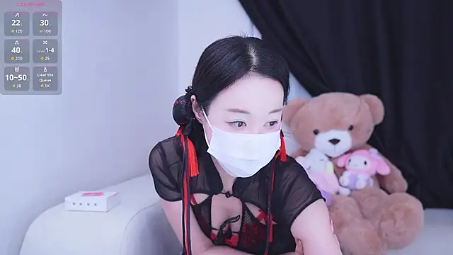 Snapshot of sexyjoy95 chatting on 04.20.26 sexyjoy95 online show from 04.20.26