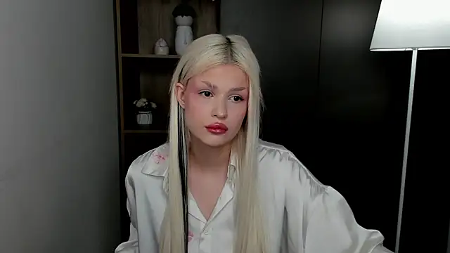 KyokoDelduca online show from 03.19.26