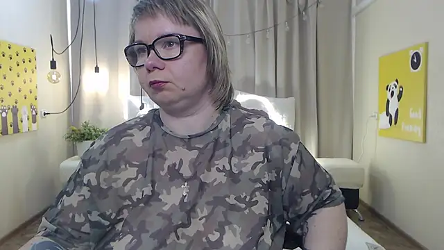 BonnnyBoobsy online show from 05.04.26