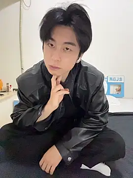 Snapshot of kissbaby-111 chatting on 06.18.26 kissbaby-111 online show from 06.18.26